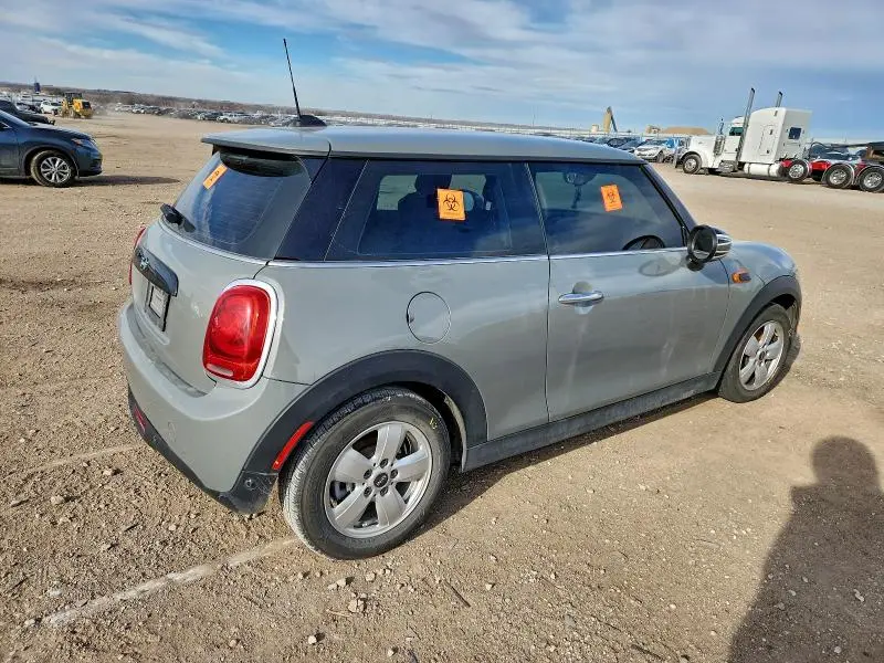 2019 MINI COOPER   