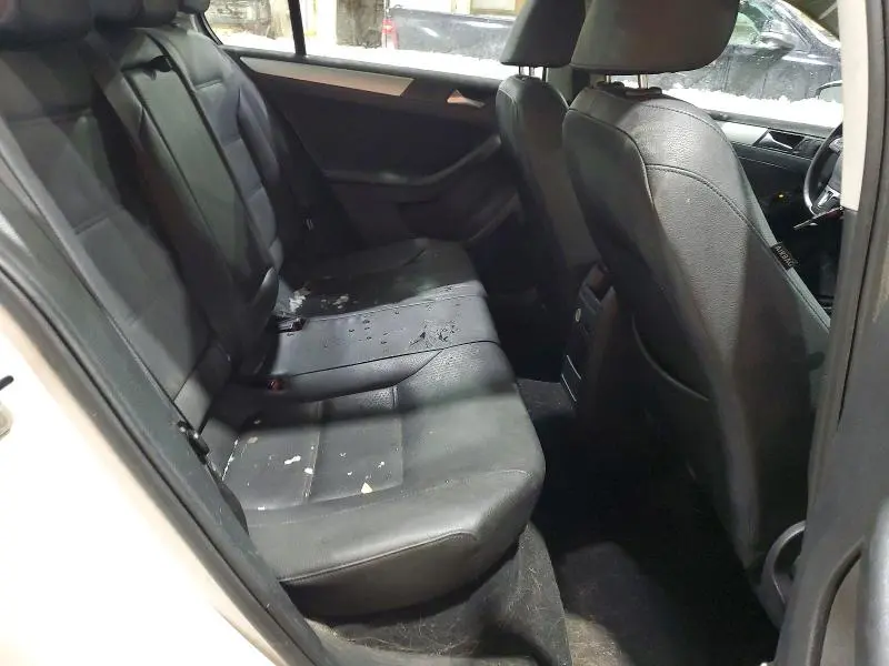 2012 VOLKSWAGEN JETTA SEL  