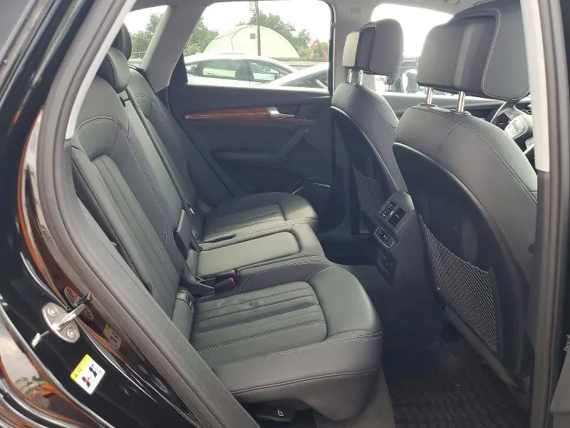 2023 AUDI Q5 PREMIUM 40  