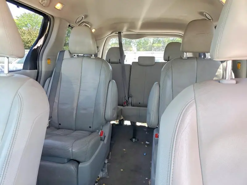 2012 TOYOTA SIENNA XLE 7-PASSENGER  