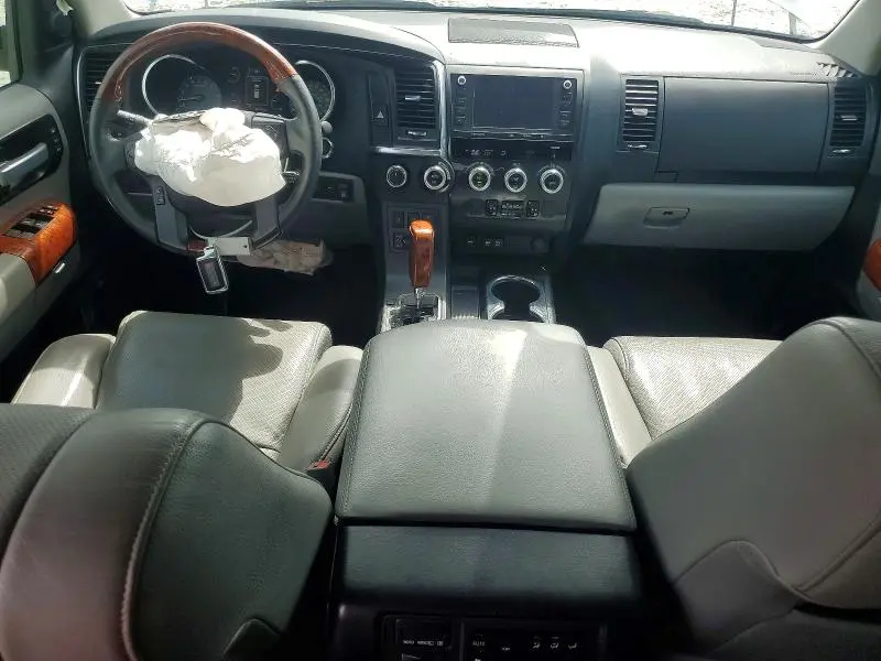 2020 TOYOTA SEQUOIA PLATINUM  