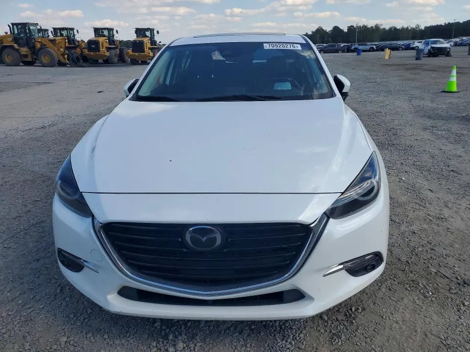 2018 MAZDA 3 GRAND TOURING  