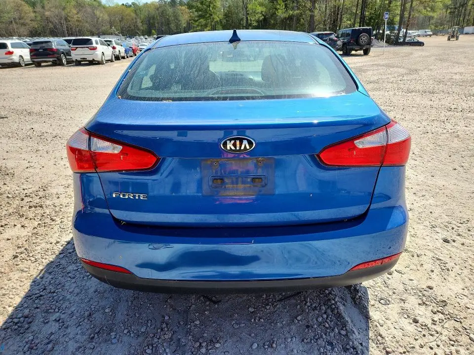 2015 KIA FORTE LX  