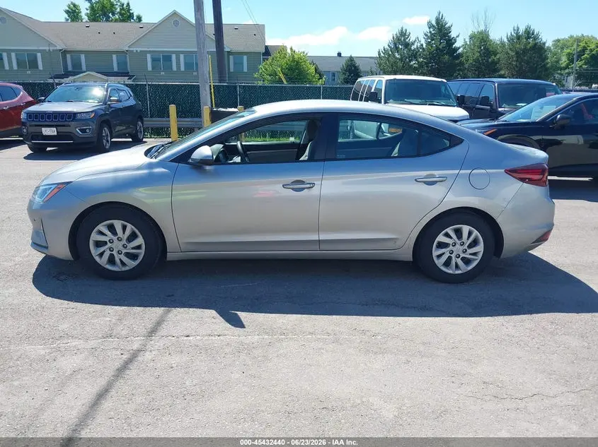 2020 HYUNDAI ELANTRA SE