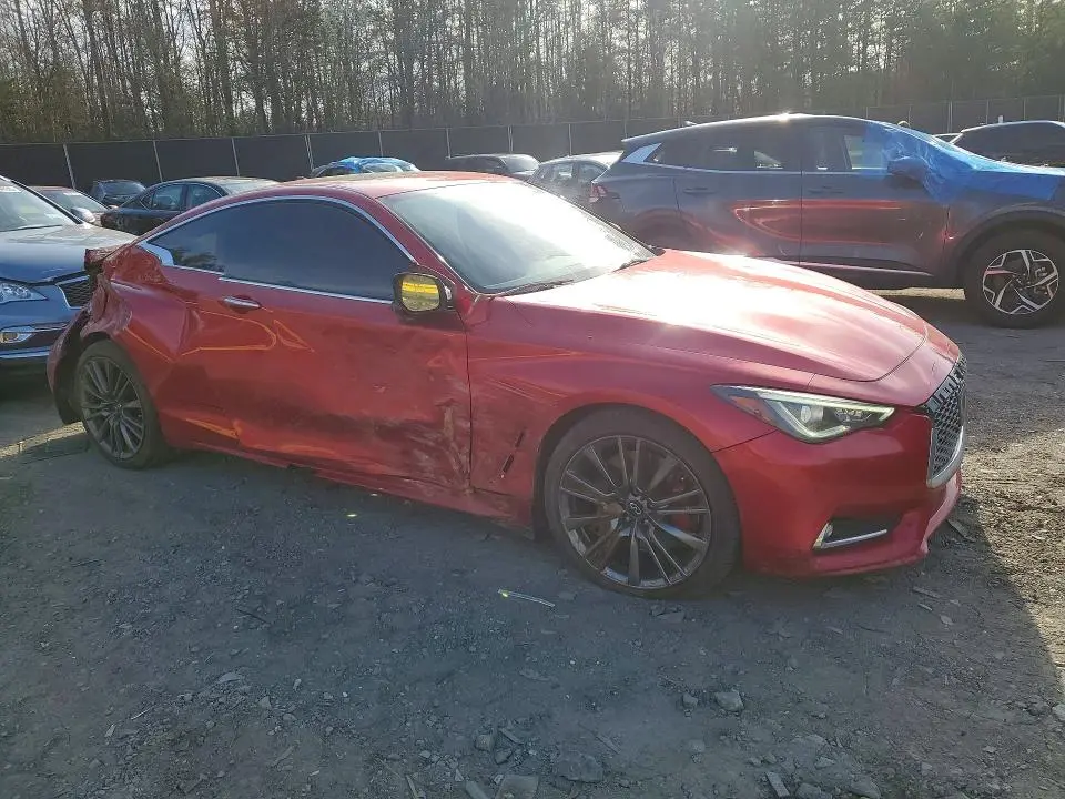 2017 INFINITI Q60 RED SPORT 400  