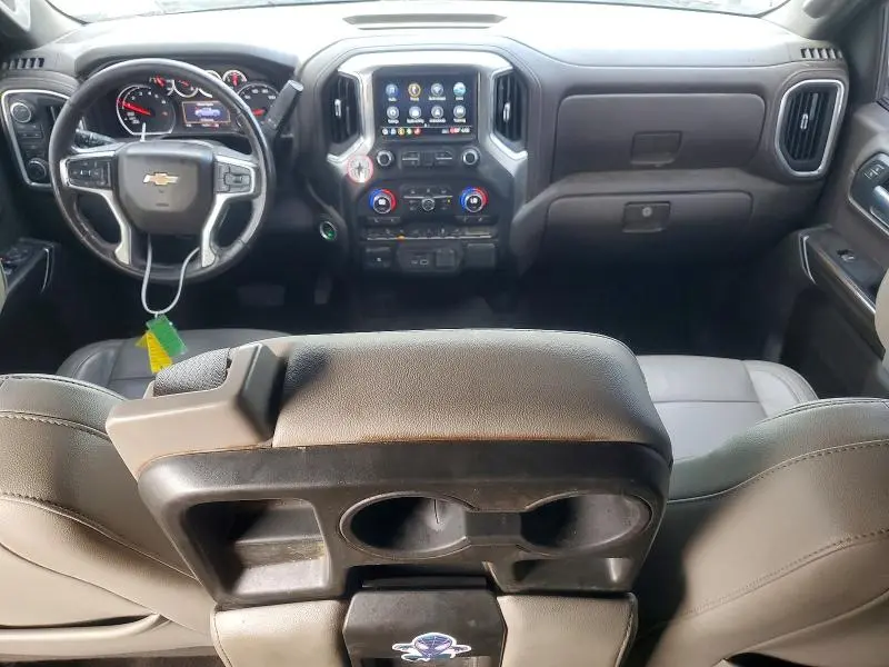 2020 CHEVROLET SILVERADO K1500 LT  