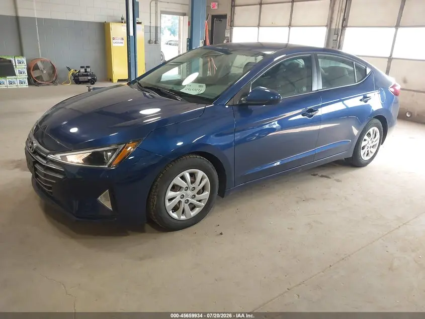 2020 HYUNDAI ELANTRA SE