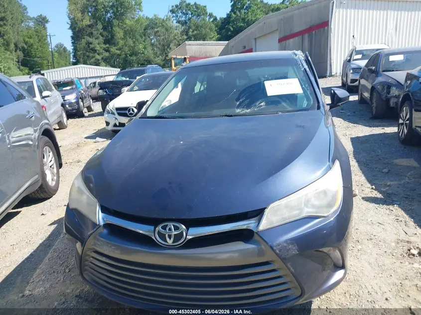 2017 TOYOTA CAMRY LE