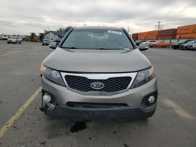 2013 KIA SORENTO LX  