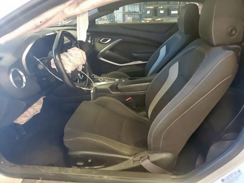 2016 CHEVROLET CAMARO LT  
