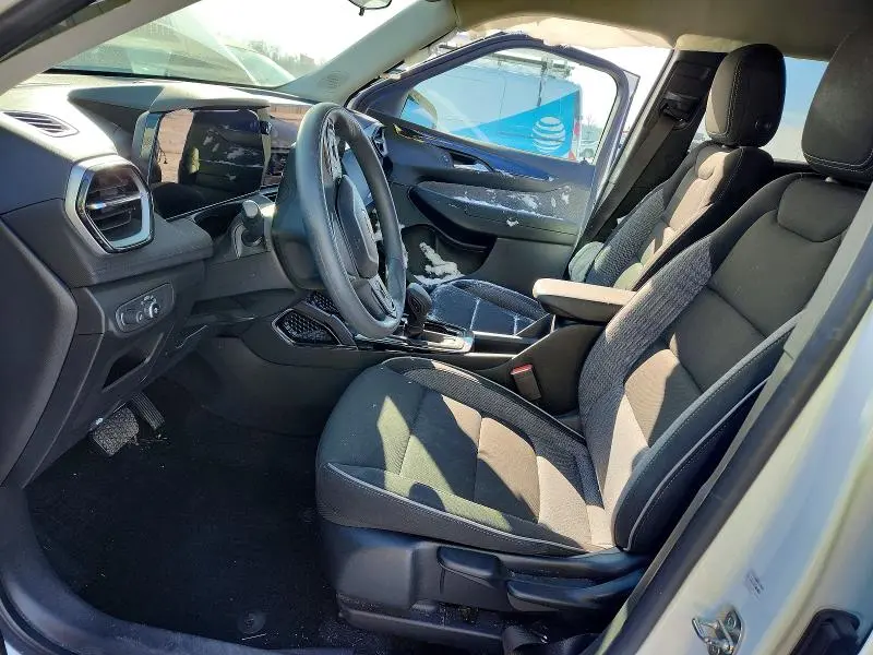 2024 CHEVROLET TRAILBLAZER LS  