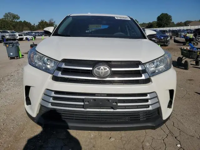 2017 TOYOTA HIGHLANDER LE  