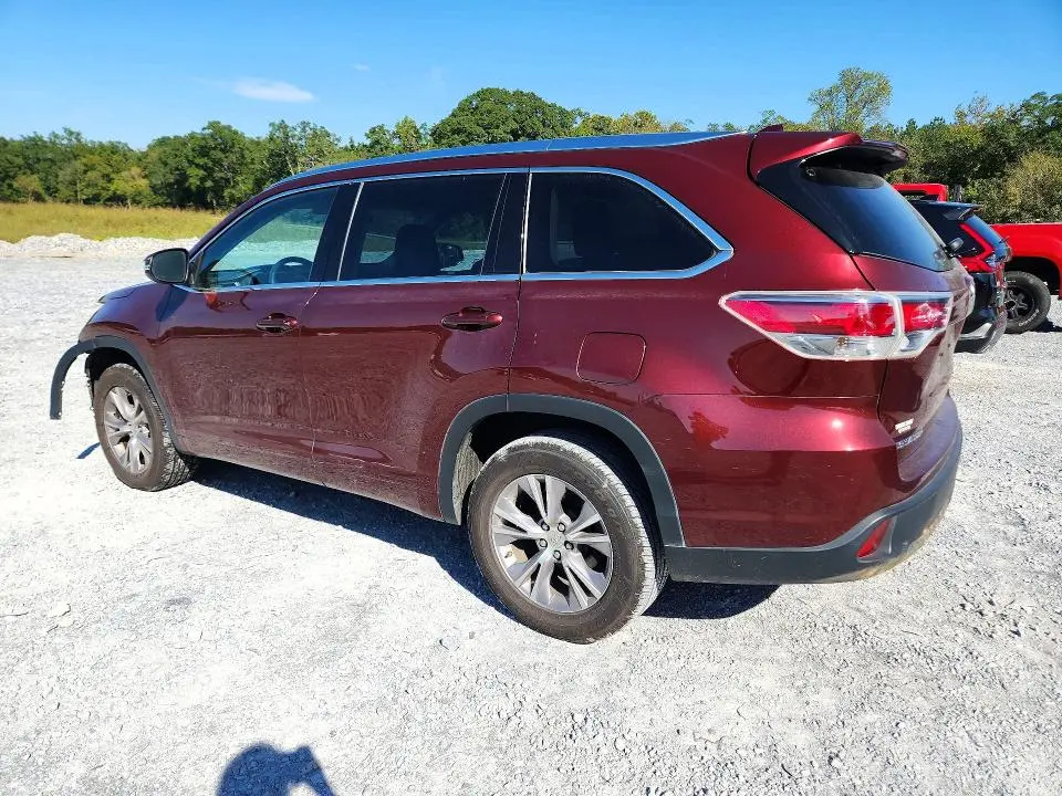 2014 TOYOTA HIGHLANDER XLE  