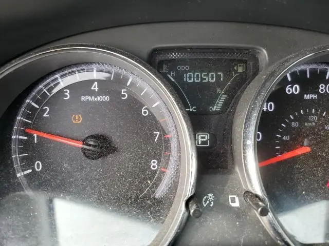 2019 NISSAN VERSA S  