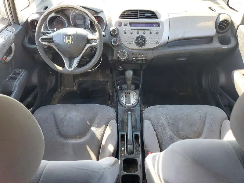 2010 HONDA FIT   