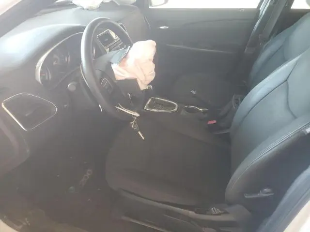 2012 CHRYSLER 200 LX