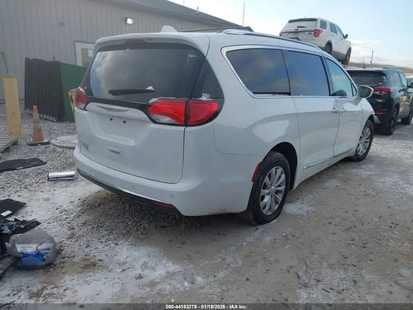 2019 CHRYSLER PACIFICA TOURING L