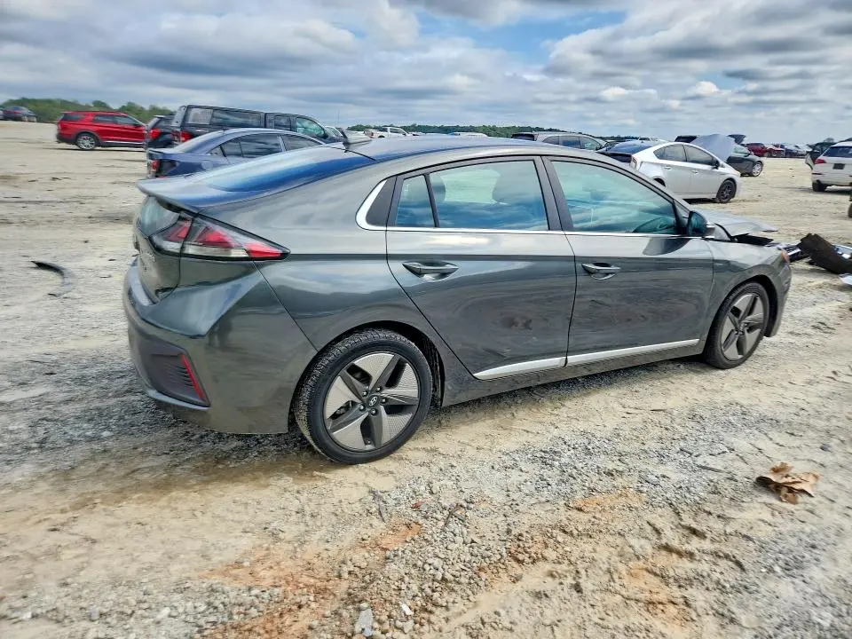 2021 HYUNDAI IONIQ SEL  