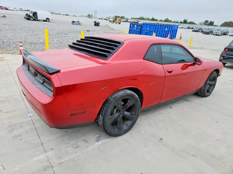 2013 DODGE CHALLENGER SXT  