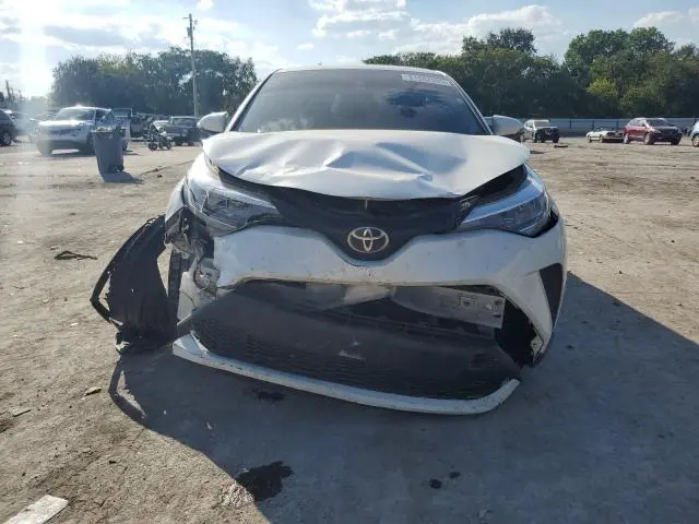 2020 TOYOTA C-HR XLE  