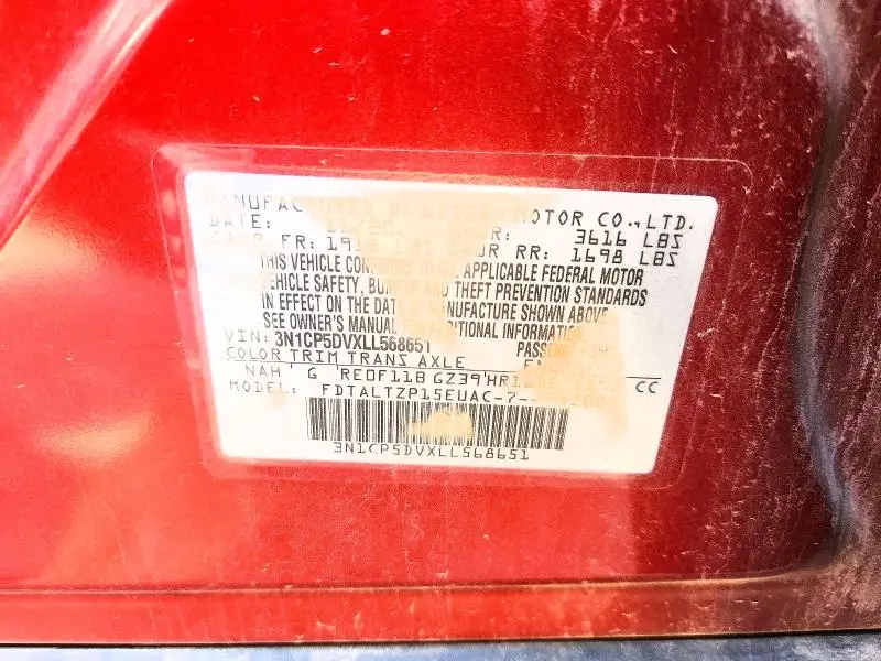 2020 NISSAN KICKS SR  