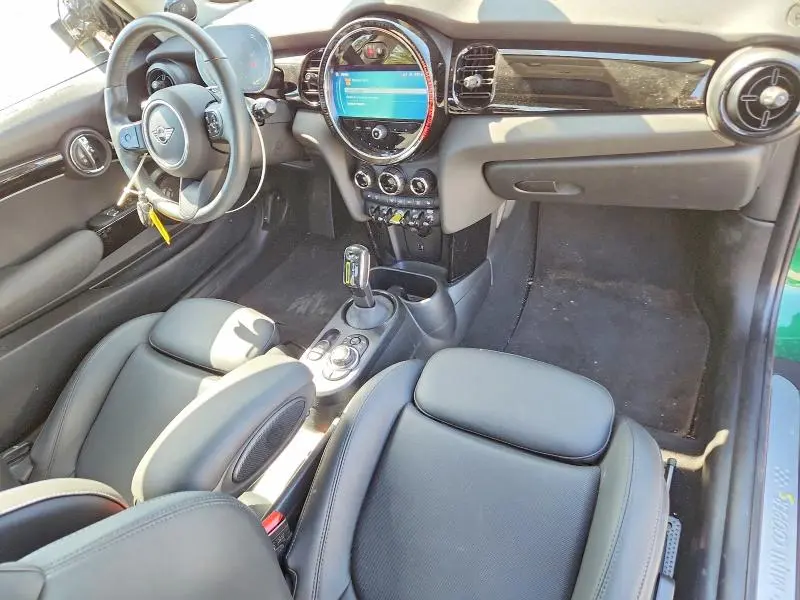 2024 MINI COOPER SE  