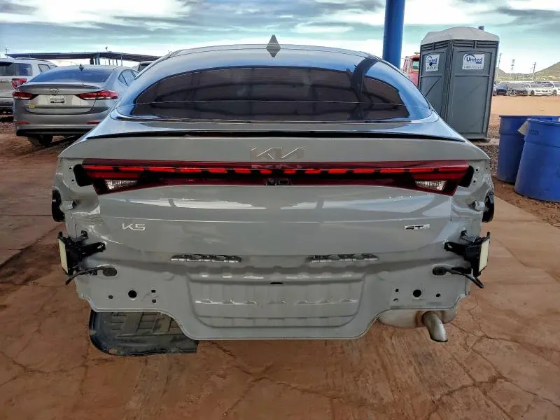 2024 KIA K5 GT LINE  
