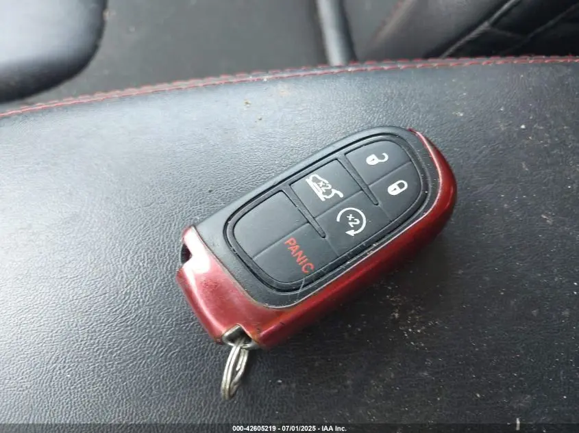 2021 JEEP CHEROKEE TRAILHAWK 4X4