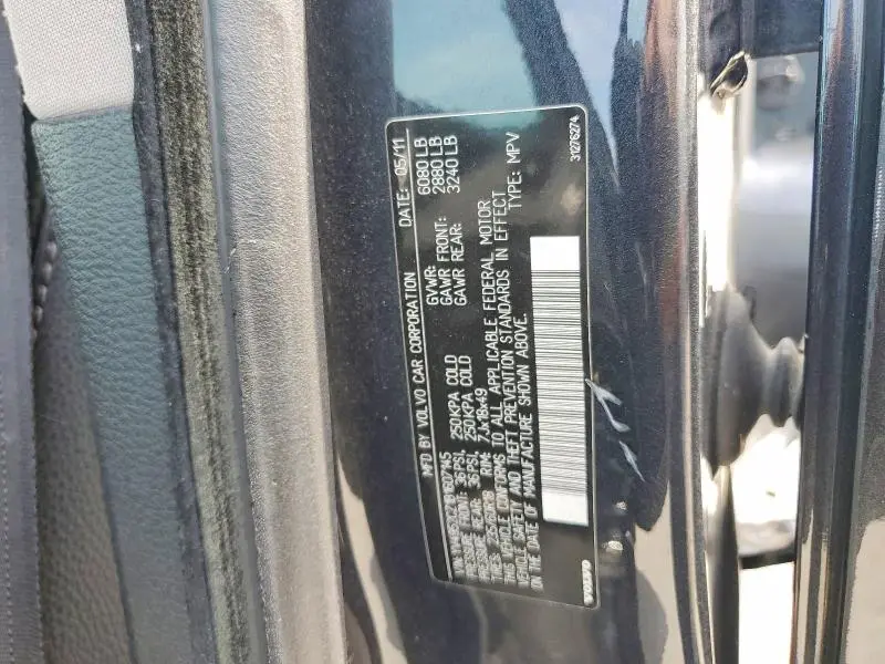 2011 VOLVO XC90 3.2  