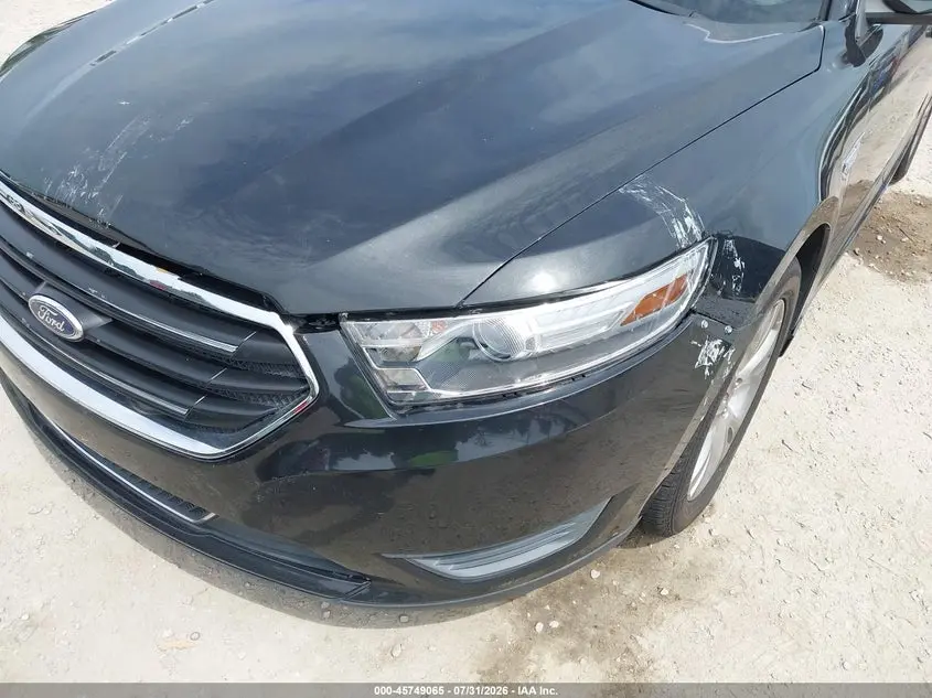 2013 FORD TAURUS LIMITED