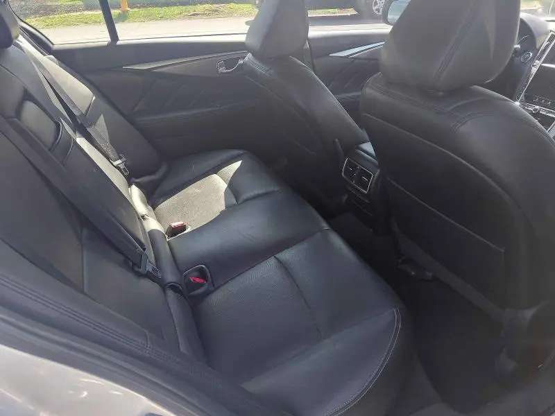 2015 INFINITI Q50 BASE  