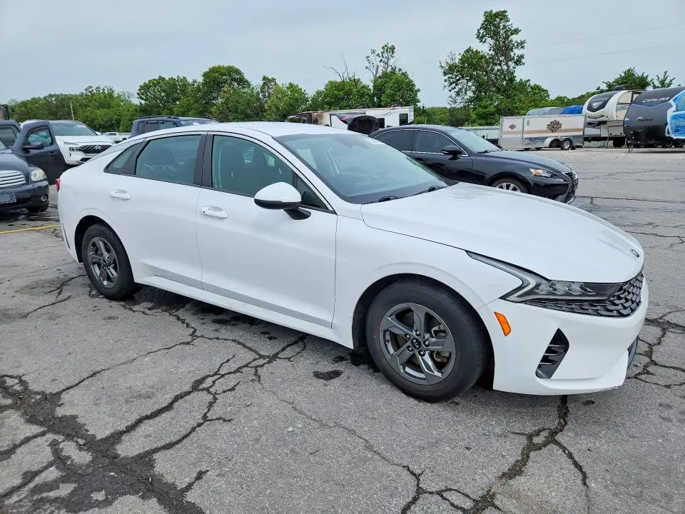 2021 KIA K5 LXS  