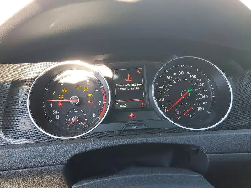 2017 VOLKSWAGEN GTI S/SE  