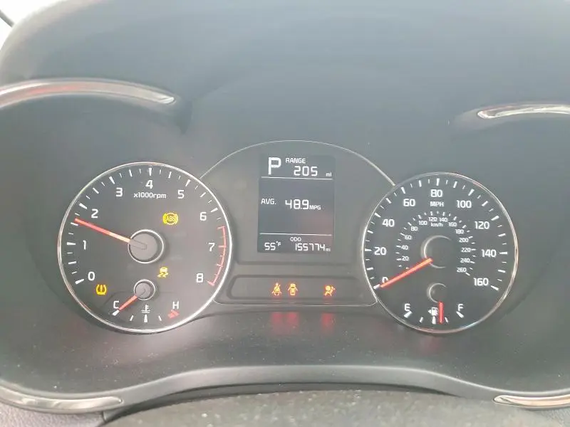 2017 KIA FORTE LX  