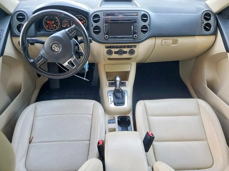 2015 VOLKSWAGEN TIGUAN S  