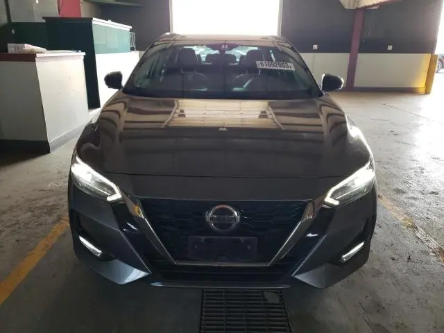 2021 NISSAN SENTRA SR  