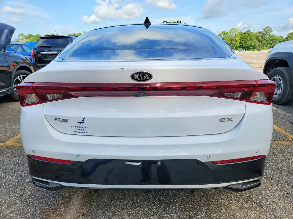 2021 KIA K5 EX  