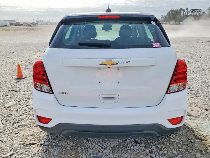 2017 CHEVROLET TRAX LS  