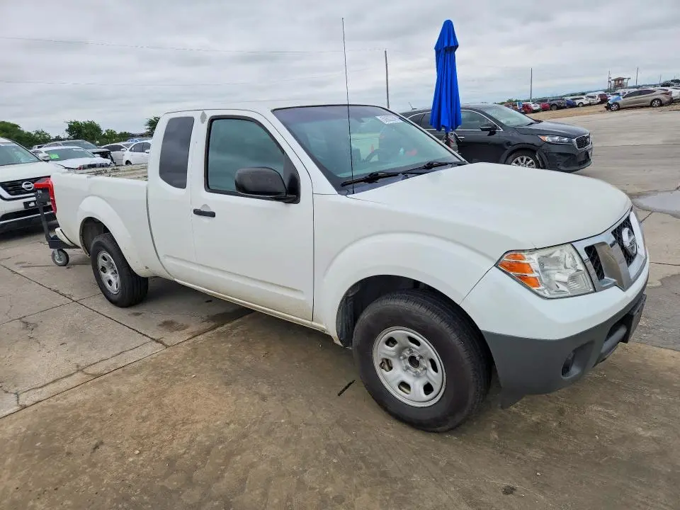 2018 NISSAN FRONTIER S  