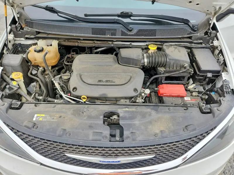 2020 CHRYSLER VOYAGER LXI  