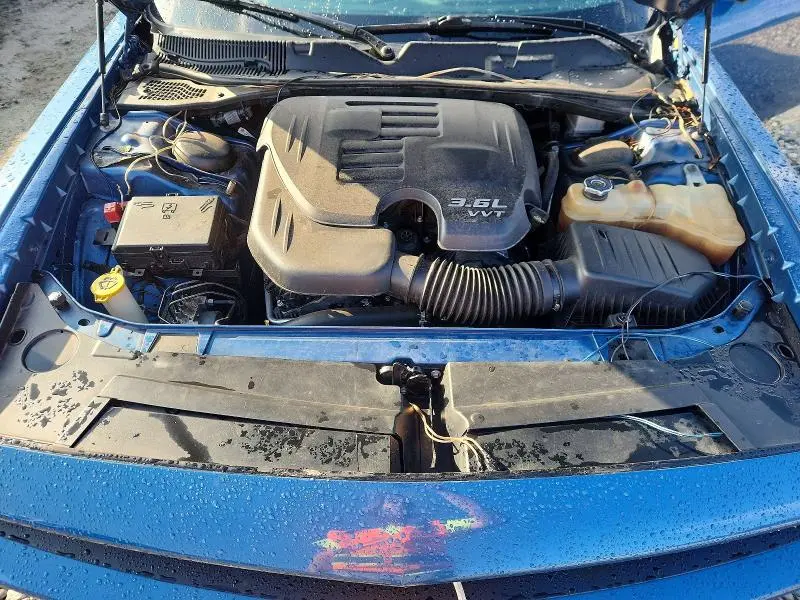 2022 DODGE CHALLENGER SXT  