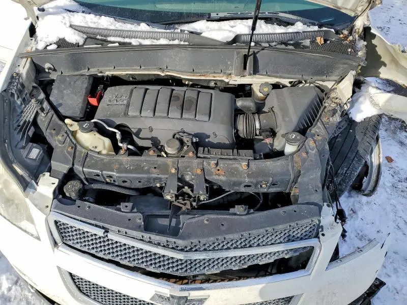 2011 CHEVROLET TRAVERSE LT  