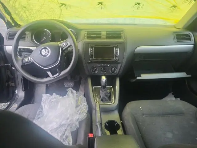 2015 VOLKSWAGEN JETTA BASE  