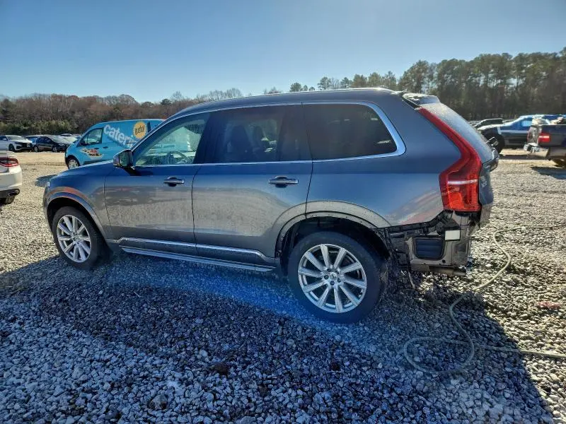 2018 VOLVO XC90 T6  