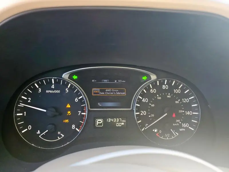 2015 NISSAN PATHFINDER S  