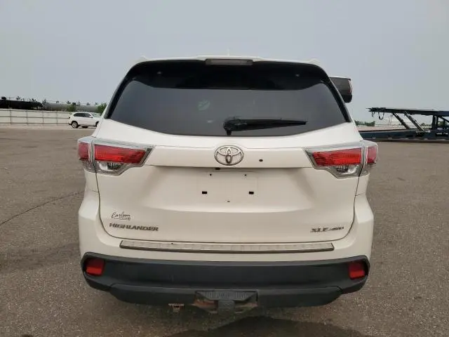 2015 TOYOTA HIGHLANDER XLE
