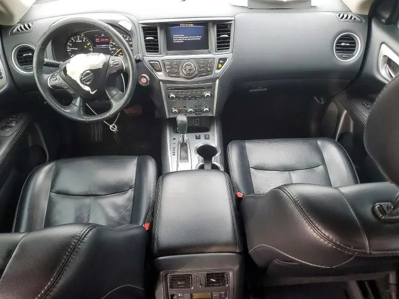 2019 NISSAN PATHFINDER S  