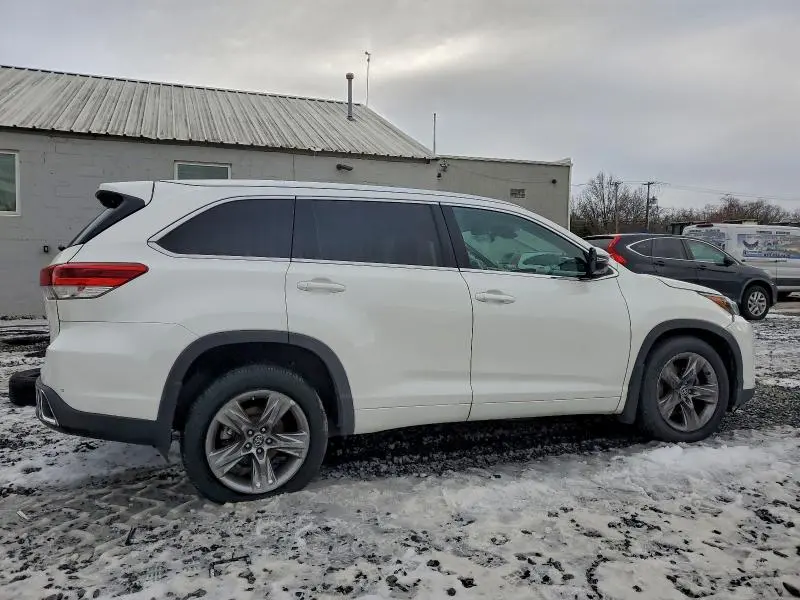 2018 TOYOTA HIGHLANDER LIMITED PLATINUM  
