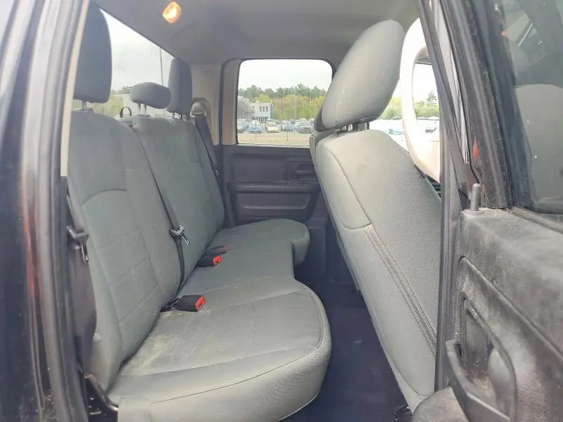 2015 RAM 1500 ST  