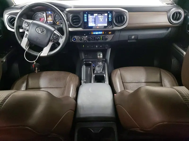 2017 TOYOTA TACOMA LIMITED  